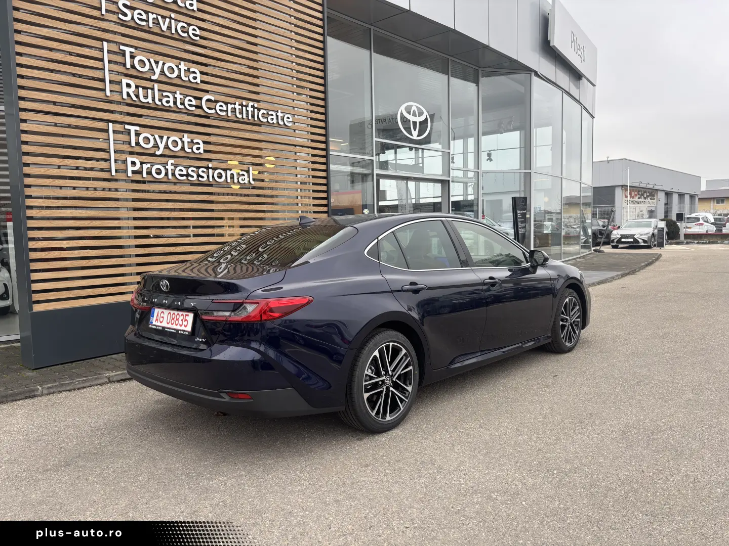 TOYOTA CAMRY 2.5 HEV EXECUTIVE