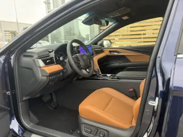 TOYOTA CAMRY 2.5 HEV EXECUTIVE