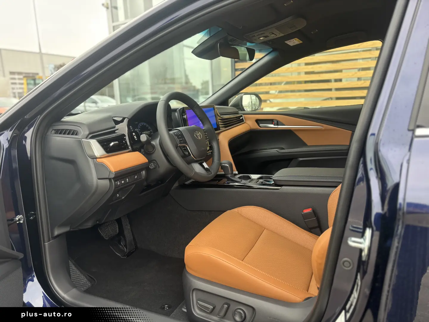 TOYOTA CAMRY 2.5 HEV EXECUTIVE