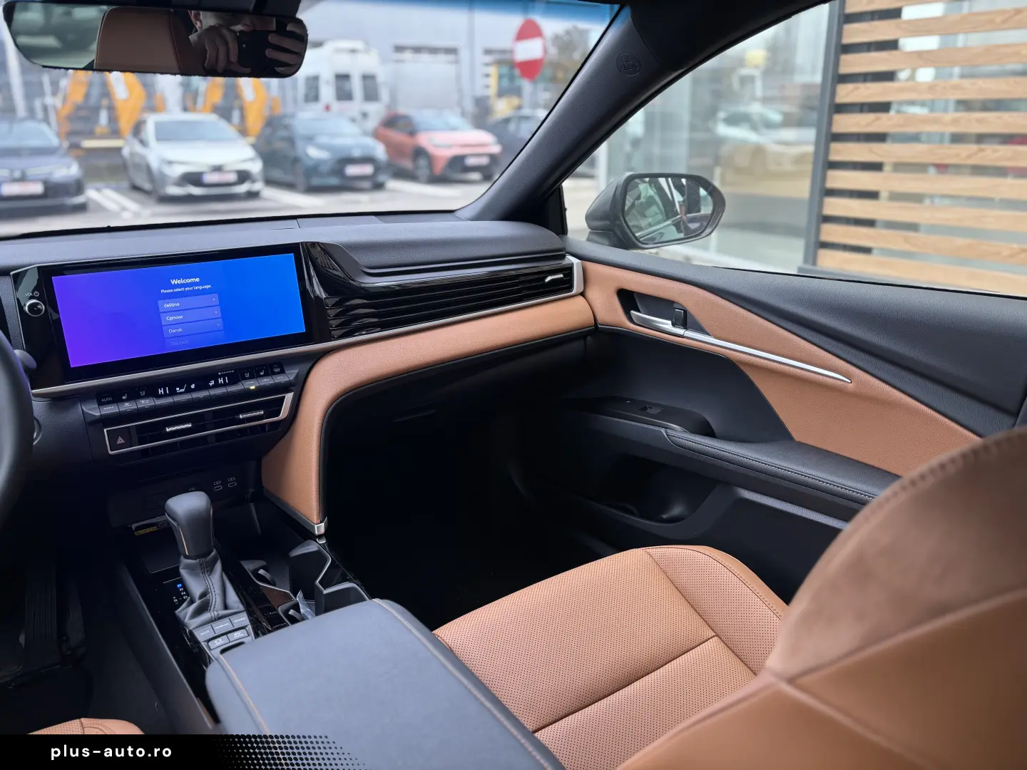 TOYOTA CAMRY 2.5 HEV EXECUTIVE