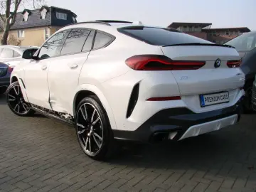 BMW X6 30d xDrive M Sport Pro SHZ Pano HUD H&K AHK S