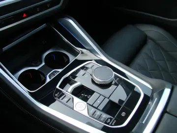 BMW X6 30d xDrive M Sport Pro SHZ Pano HUD H&K AHK S