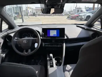 TOYOTA C-HR 2.0 HEV DYNAMIC