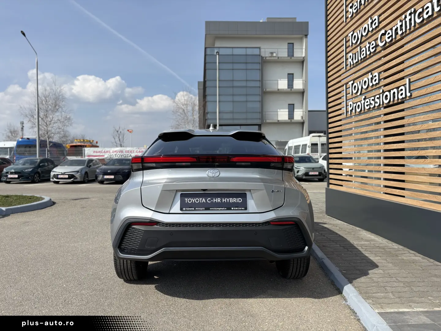 TOYOTA C-HR 2.0 HEV DYNAMIC