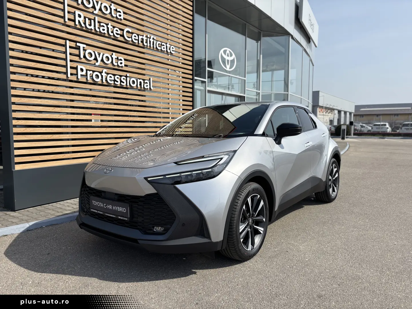 TOYOTA C-HR 2.0 HEV DYNAMIC