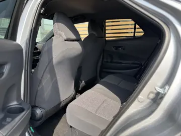 TOYOTA C-HR 2.0 HEV DYNAMIC