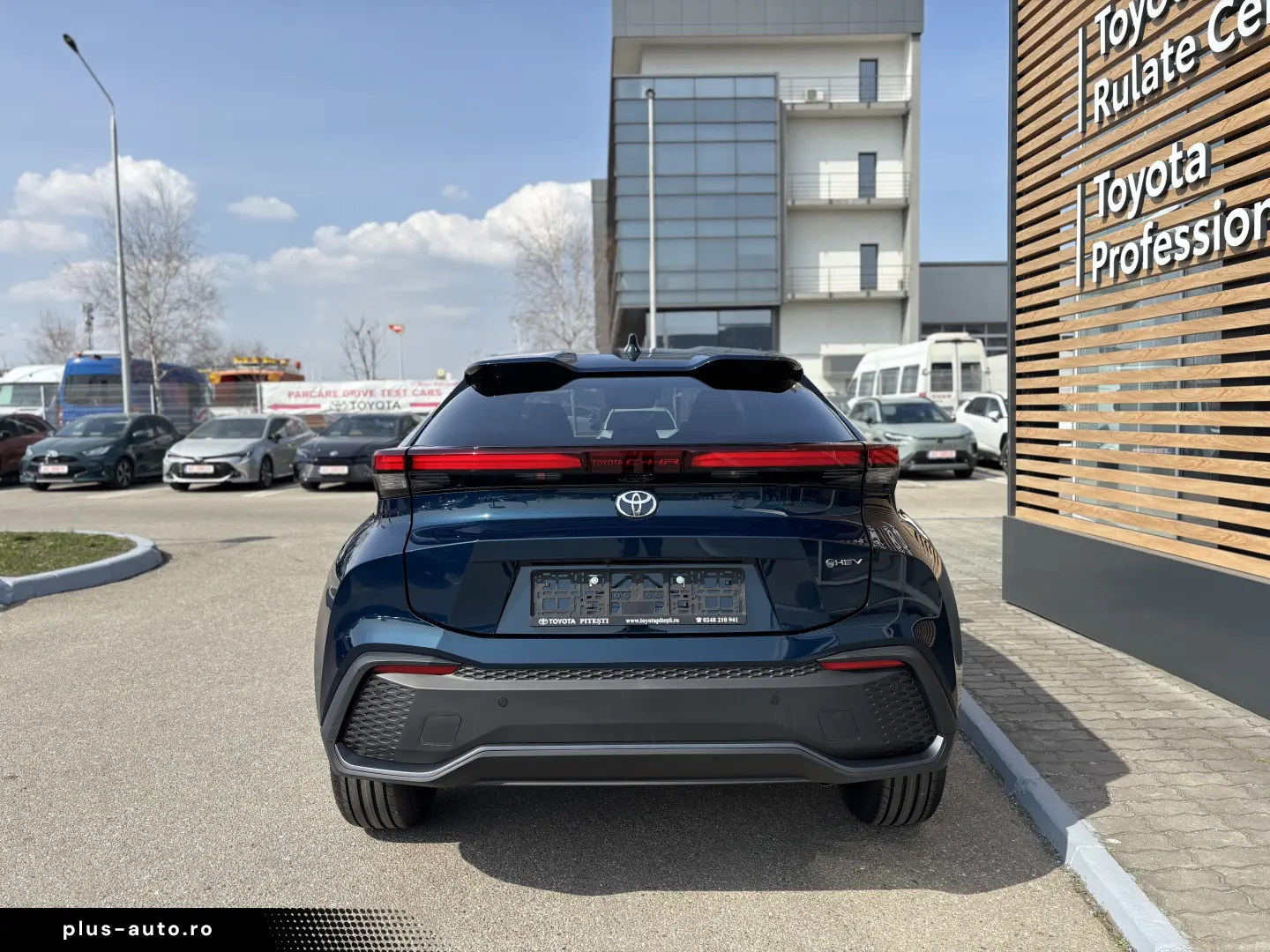 TOYOTA C-HR 1.8 HEV DYNAMIC