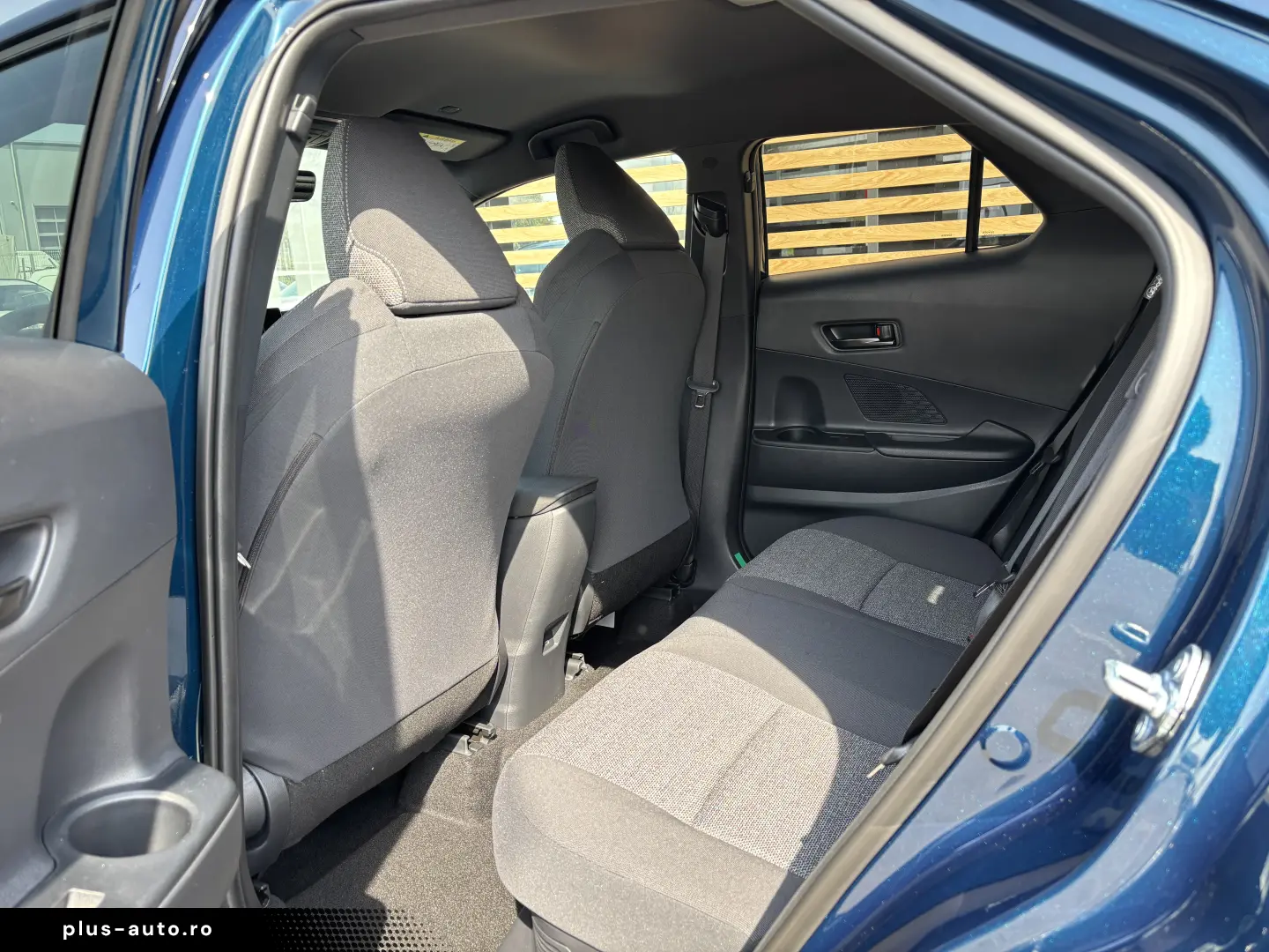 TOYOTA C-HR 1.8 HEV DYNAMIC