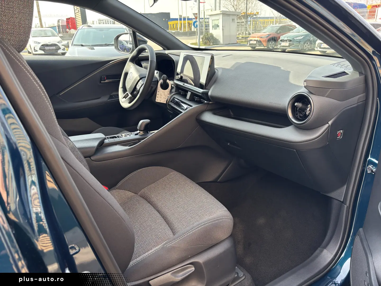 TOYOTA C-HR 1.8 HEV DYNAMIC