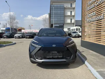 TOYOTA C-HR 1.8 HEV DYNAMIC