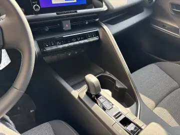 TOYOTA C-HR 1.8 HEV DYNAMIC