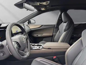 Lexus NX 450h  Overtrail