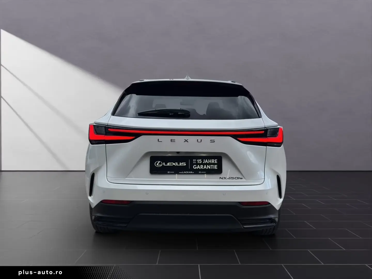 Lexus NX 450h  Overtrail