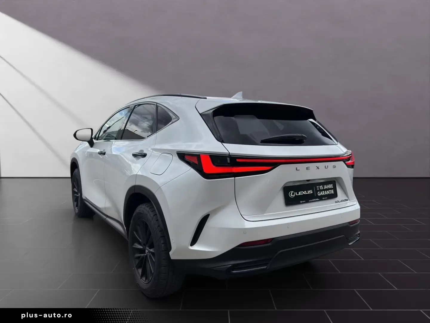 Lexus NX 450h  Overtrail