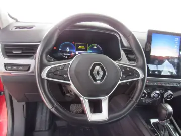 RENAULT ARKANA 1.6 E-Tech 145CP techno