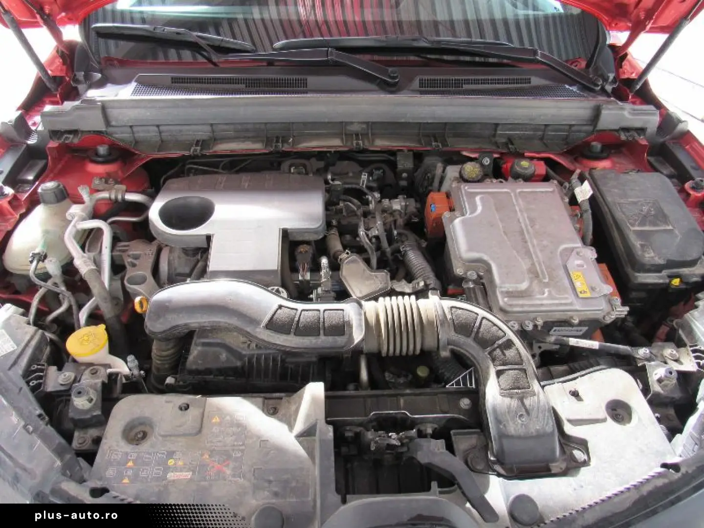 RENAULT ARKANA 1.6 E-Tech 145CP techno