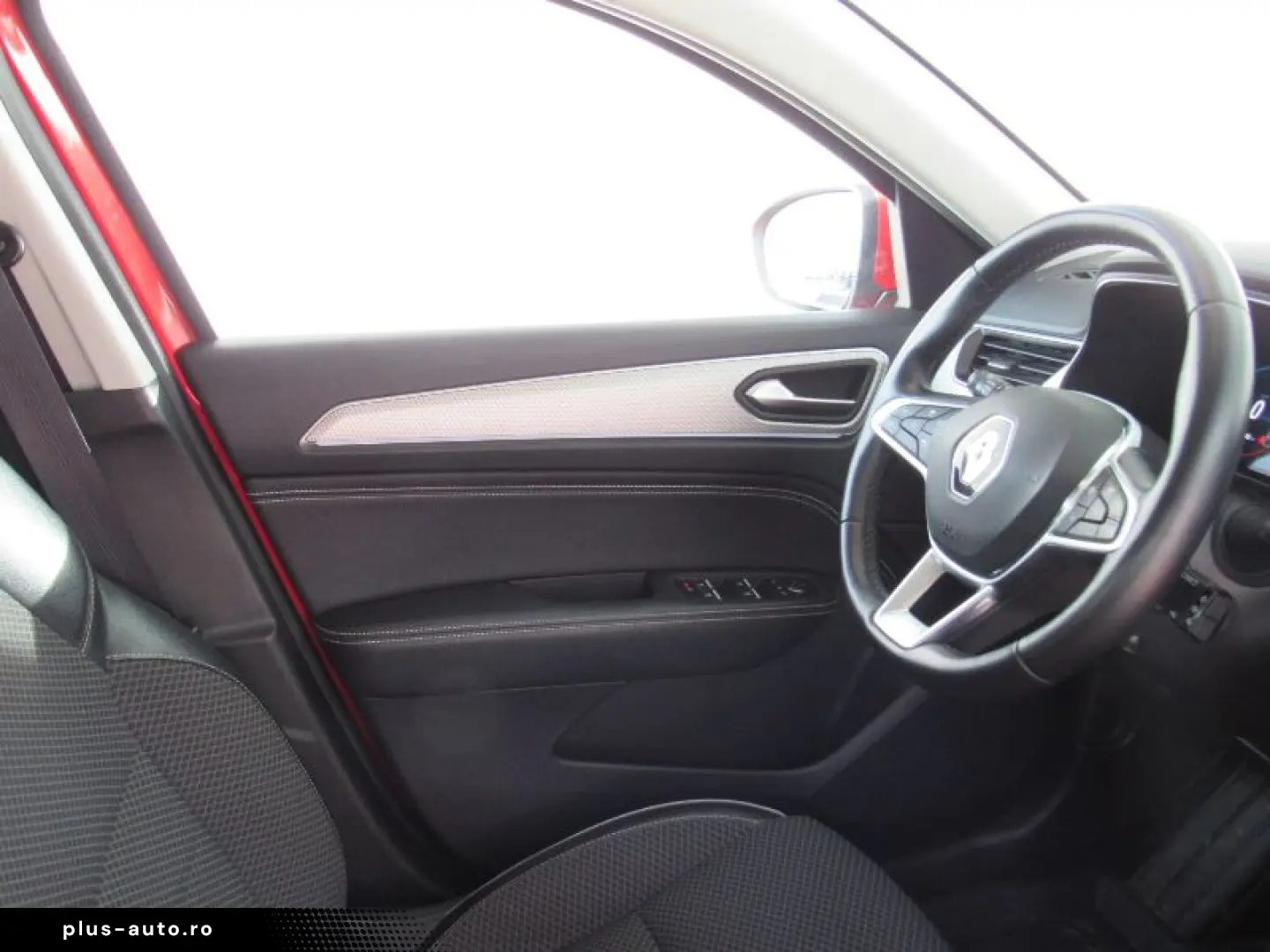 RENAULT ARKANA 1.6 E-Tech 145CP techno