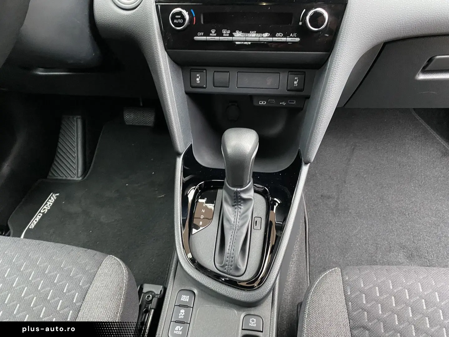 TOYOTA Yaris Cross 1.5 Hybrid 115 First Edition Nieuwpr