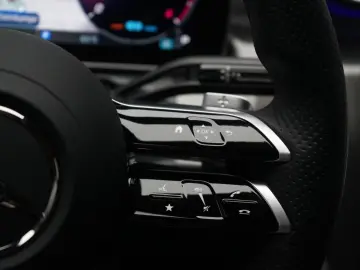 Mercedes-Benz C 220 d 9G-Tronic AMG Leder Distronic