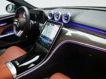 Mercedes-Benz C 220 d 9G-Tronic AMG Leder Distronic