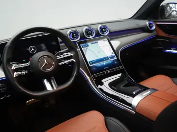 Mercedes-Benz C 220 d 9G-Tronic AMG Leder Distronic
