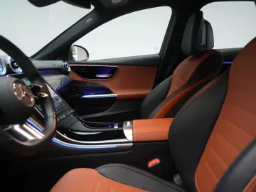 Mercedes-Benz C 220 d 9G-Tronic AMG Leder Distronic