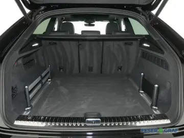 Audi Q8 50 TDI quattro S line Matrix   AHK   ACC   PA