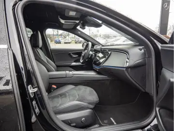 MERCEDES-BENZ E 200 AMG Sport Advanced AHK Distr. LE&hellip;