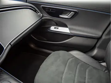 MERCEDES-BENZ E 200 AMG Sport Advanced AHK Distr. LE&hellip;