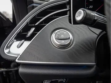 MERCEDES-BENZ E 200 AMG Sport Advanced AHK Distr. LE&hellip;