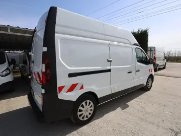 Renault Trafic L2H2 2.0D 145CP