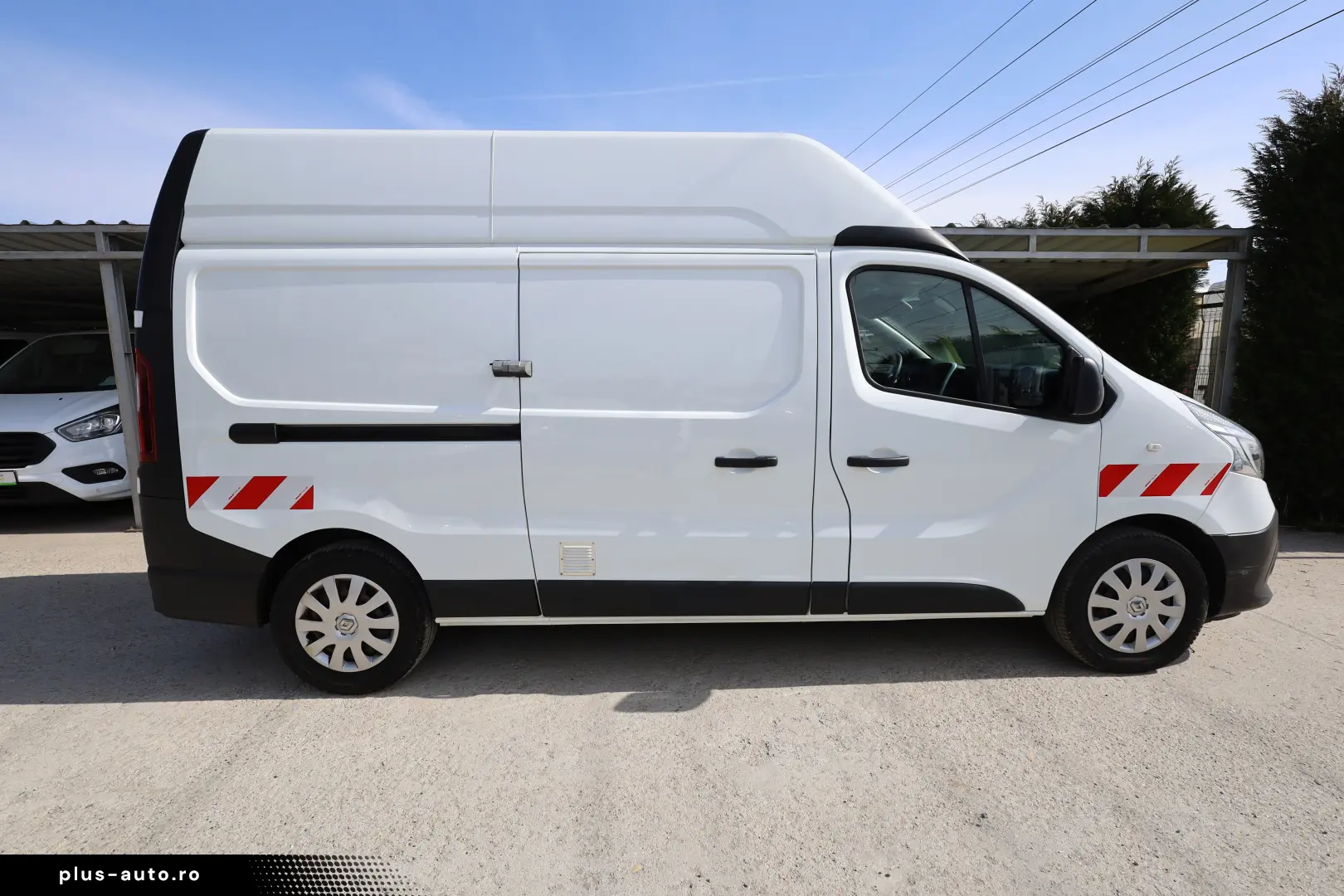 Renault Trafic L2H2 2.0D 145CP