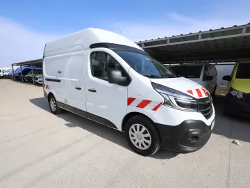 Renault Trafic L2H2 2.0D 145CP