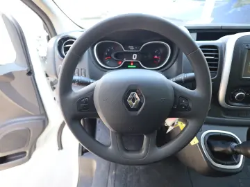 Renault Trafic L2H2 2.0D 145CP