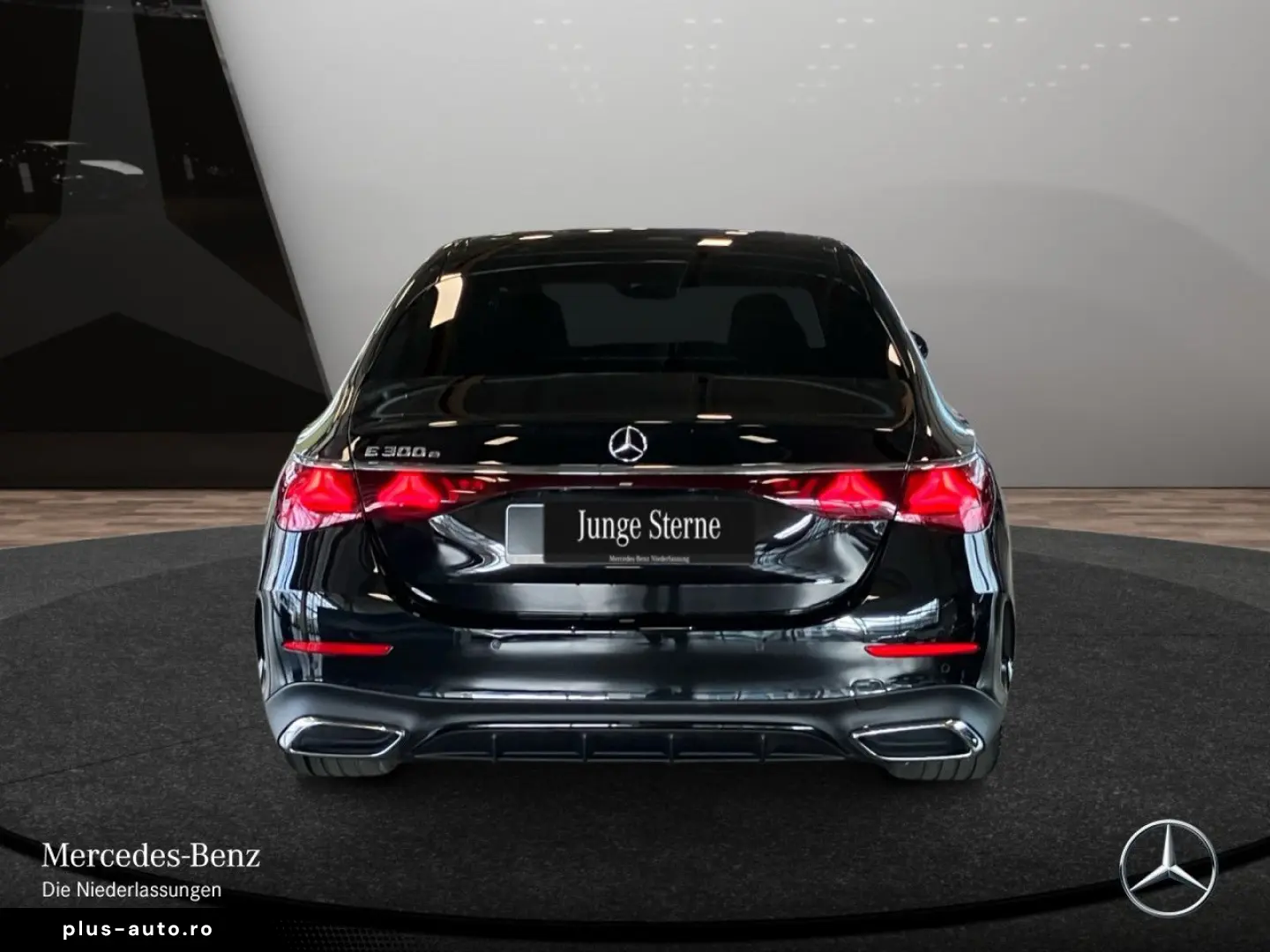 MERCEDES-BENZ E 300 e AMG Advanced Night Burmester4D KeylGo