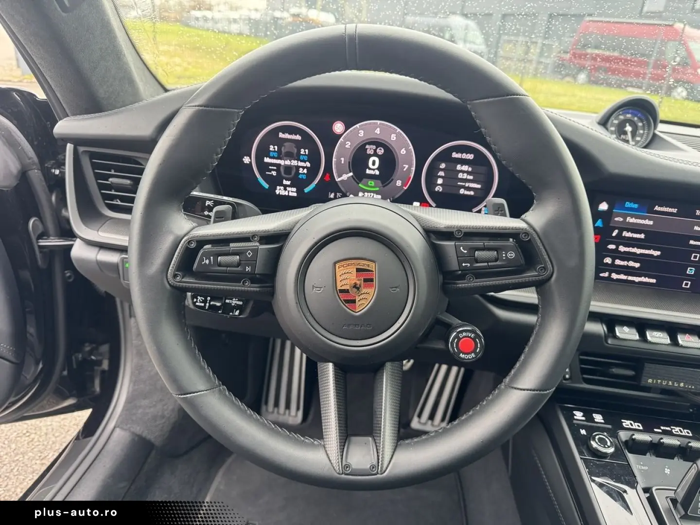 PORSCHE 992.2 GTS SportDesign InnoDrive Bose Pano Cluble