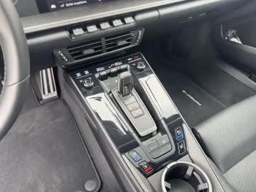 PORSCHE 992.2 GTS SportDesign InnoDrive Bose Pano Cluble