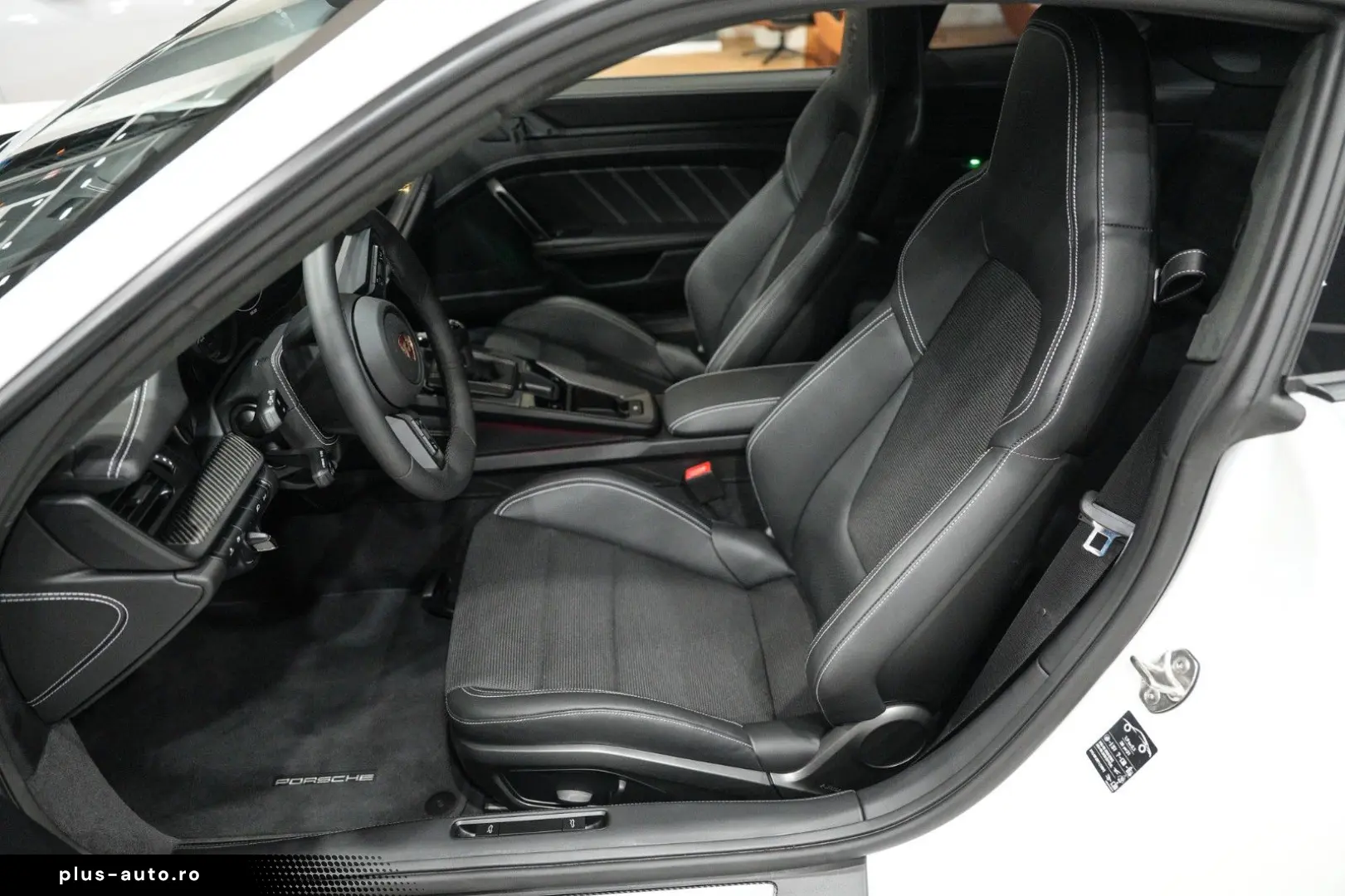 PORSCHE 992 S T MATRIX-LED CARBON BOSE CHRONO-PAKET 1.HD