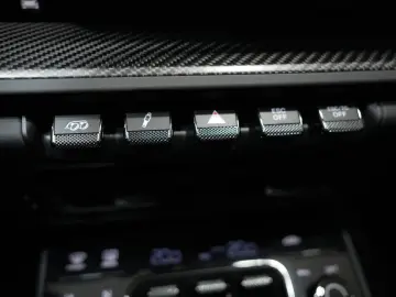 PORSCHE 992 S T MATRIX-LED CARBON BOSE CHRONO-PAKET 1.HD