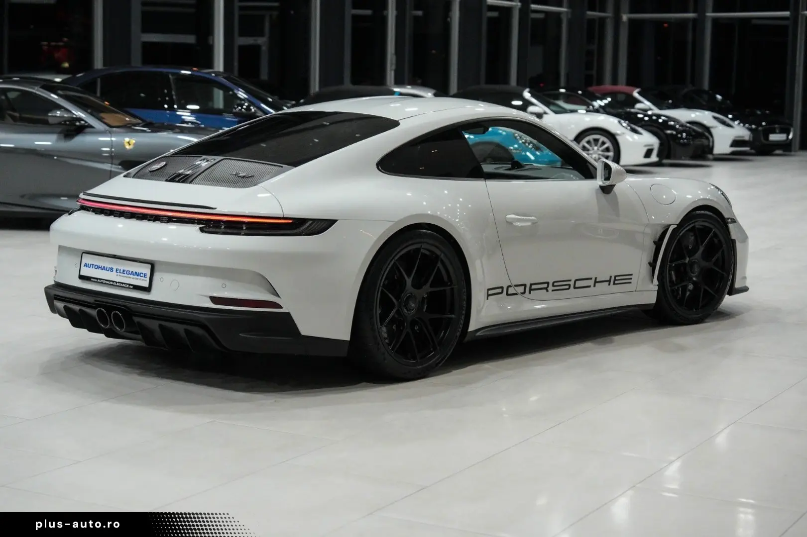 PORSCHE 992 S T MATRIX-LED CARBON BOSE CHRONO-PAKET 1.HD