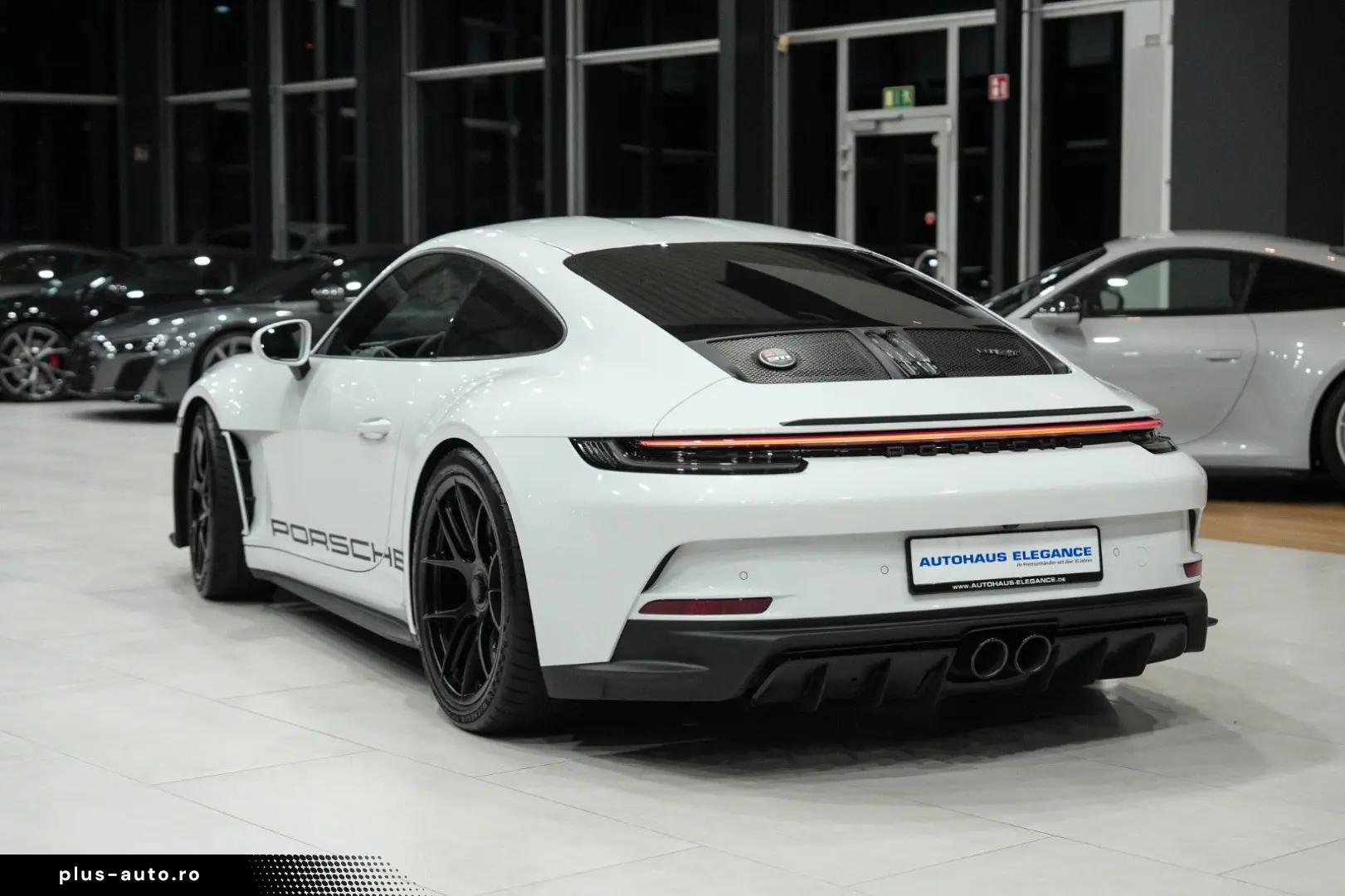 PORSCHE 992 S T MATRIX-LED CARBON BOSE CHRONO-PAKET 1.HD
