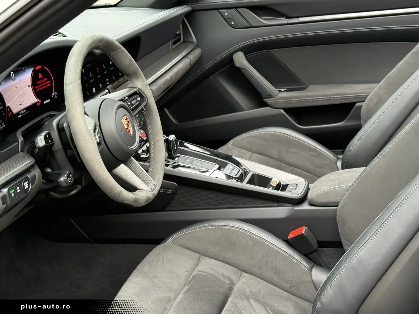 PORSCHE 992 911 Carrera 4 GTS T-Hybrid Cabriolet INNODRI