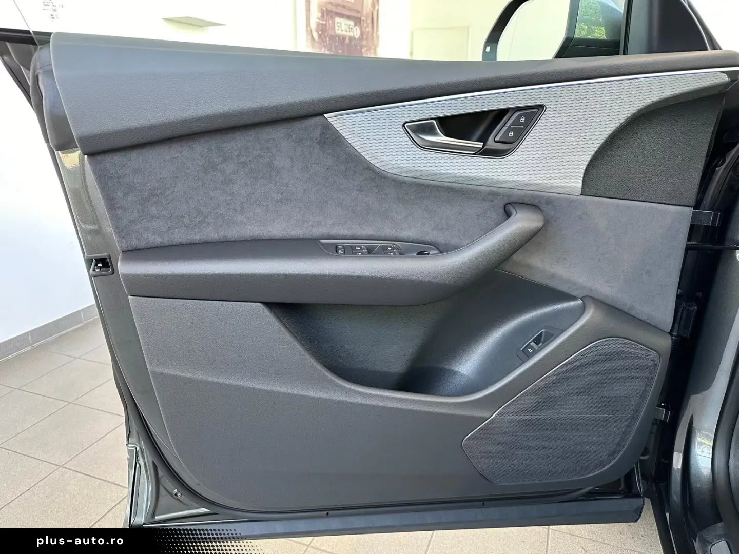 Audi Q8 50TDI Facelift MY26 gr-sw SLine Pan Sport 23