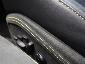 PORSCHE 911 Carrera GTS T-Hybrid PDLS Schiebedach