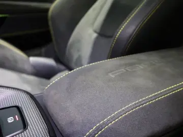 PORSCHE 911 Carrera GTS T-Hybrid PDLS Schiebedach