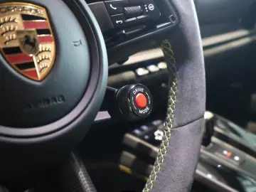 PORSCHE 911 Carrera GTS T-Hybrid PDLS Schiebedach