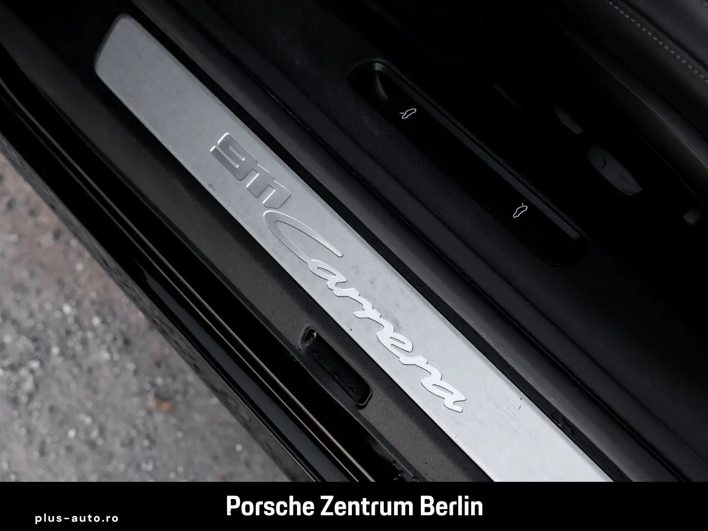 PORSCHE 992 911 Carrera Sportabgas Surround-View BOSE