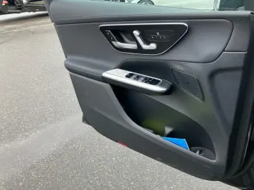 MERCEDES-BENZ GLC 200 4M EDITION AMG-Line Night DISTRONIC