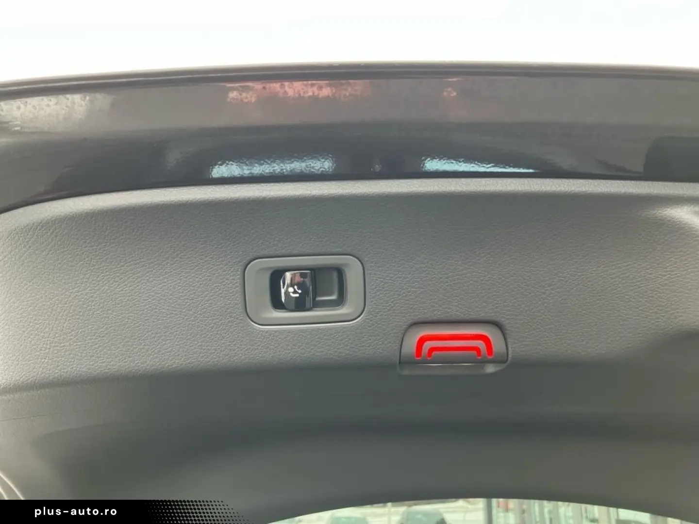 MERCEDES-BENZ GLC 200 4M EDITION AMG-Line Night DISTRONIC