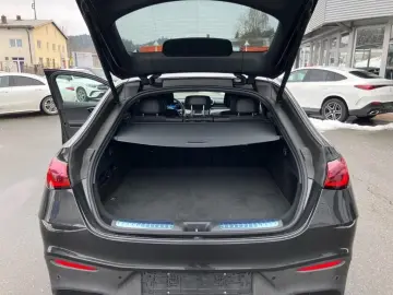 MERCEDES-BENZ GLC 200 4M EDITION AMG-Line Night DISTRONIC